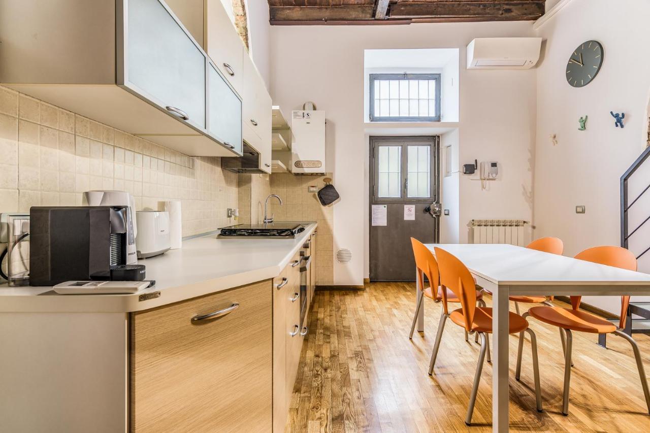 Ferrari Apartment ミラノ エクステリア 写真