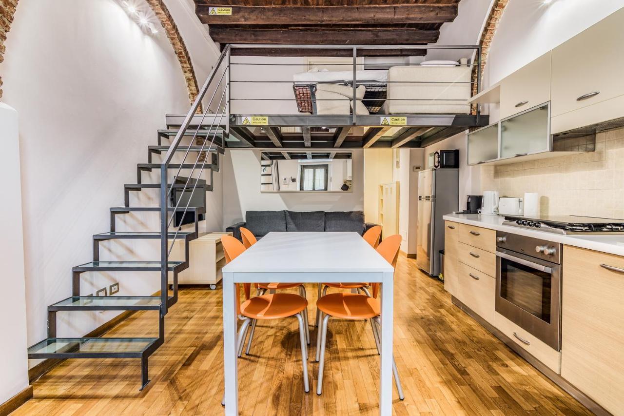 Ferrari Apartment ミラノ エクステリア 写真